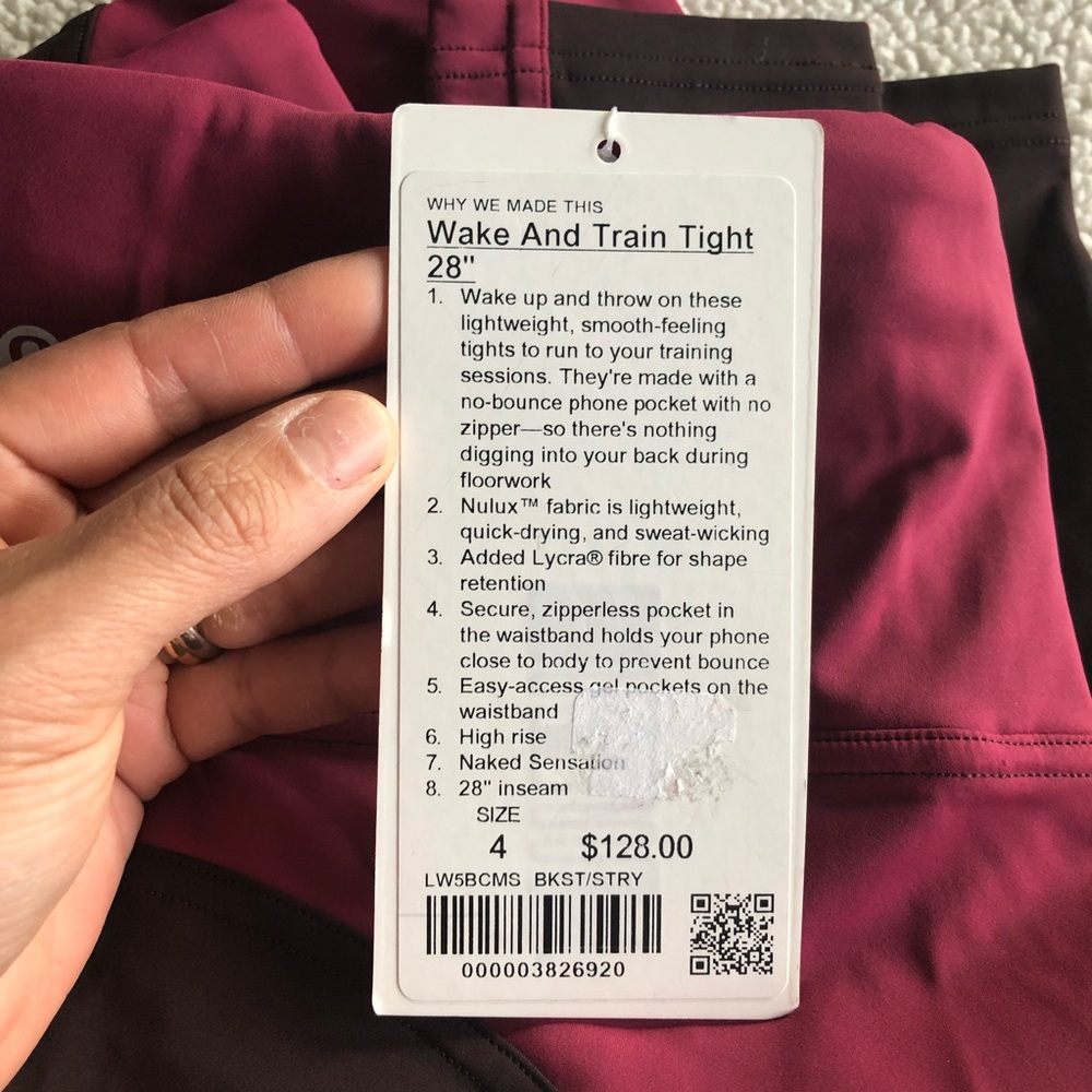 Lululemon’s Legging ~ size 4 ~